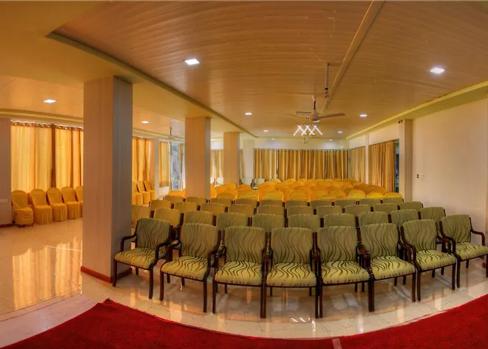 Rajmahal Inn